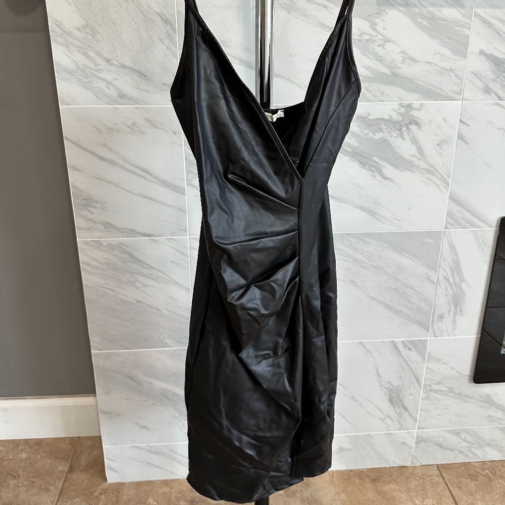 BLACK LEATHER DRESS